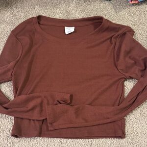 Elegant Long Sleeve Ribbed Top - Rich Brown